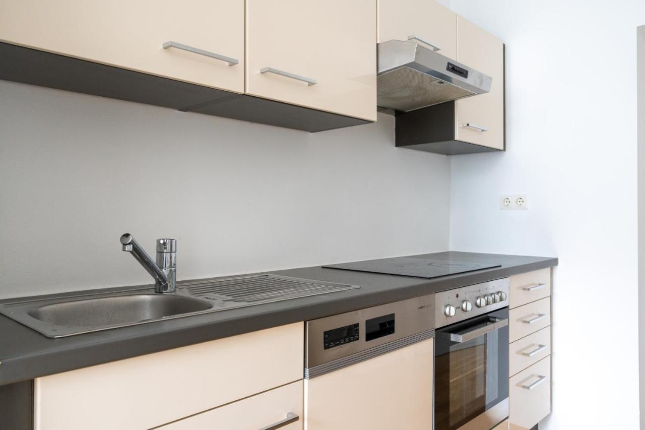 Central Two Bedroom Apartment Viyana Dış mekan fotoğraf