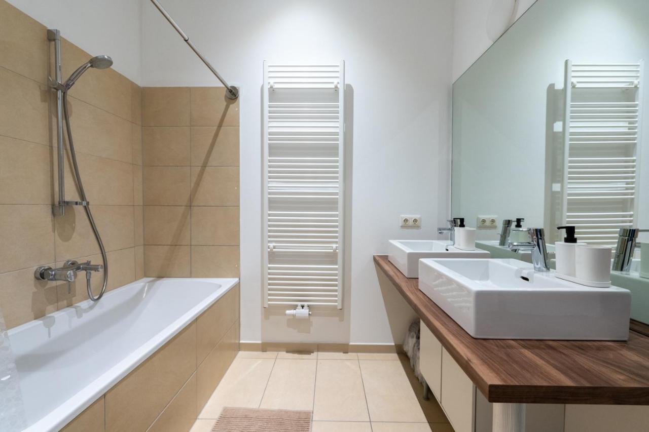 Central Two Bedroom Apartment Viyana Dış mekan fotoğraf