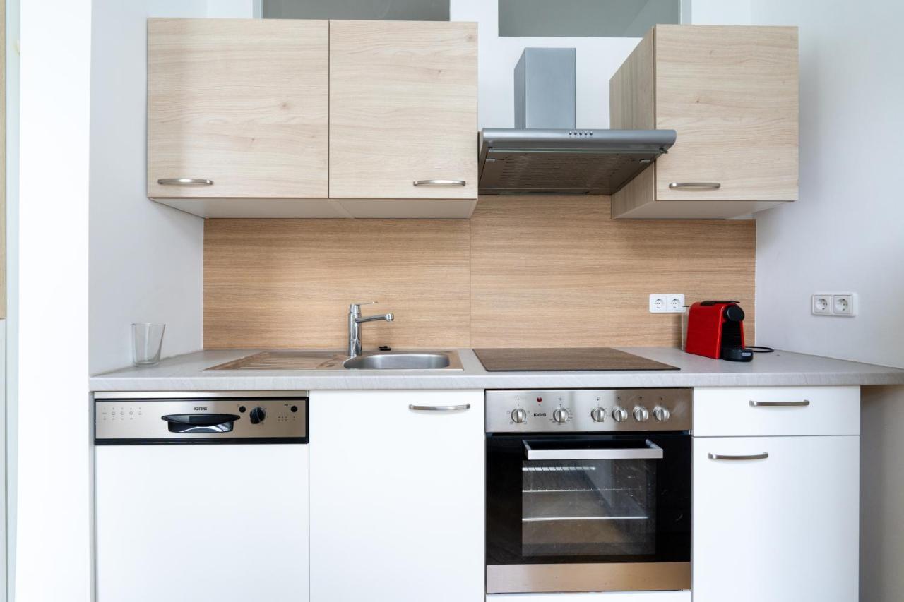 Central Two Bedroom Apartment Viyana Dış mekan fotoğraf