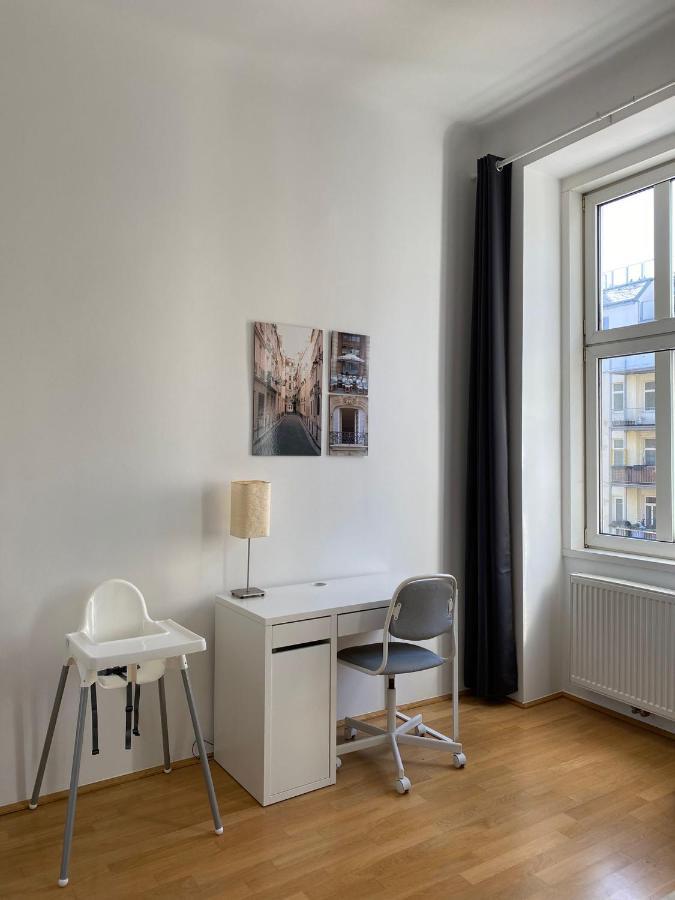 Central Two Bedroom Apartment Viyana Dış mekan fotoğraf